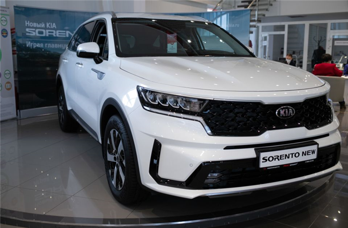 KIA Sorento еще одна популярная модель этой осени 