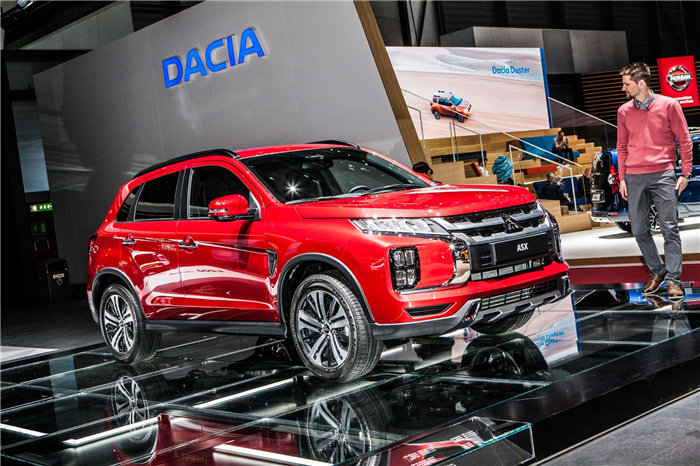 Mitsubishi asx видео обзор.