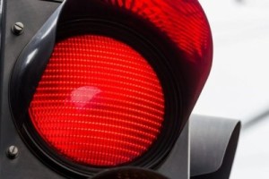 Проезд под красный сигнал светофора штраф.