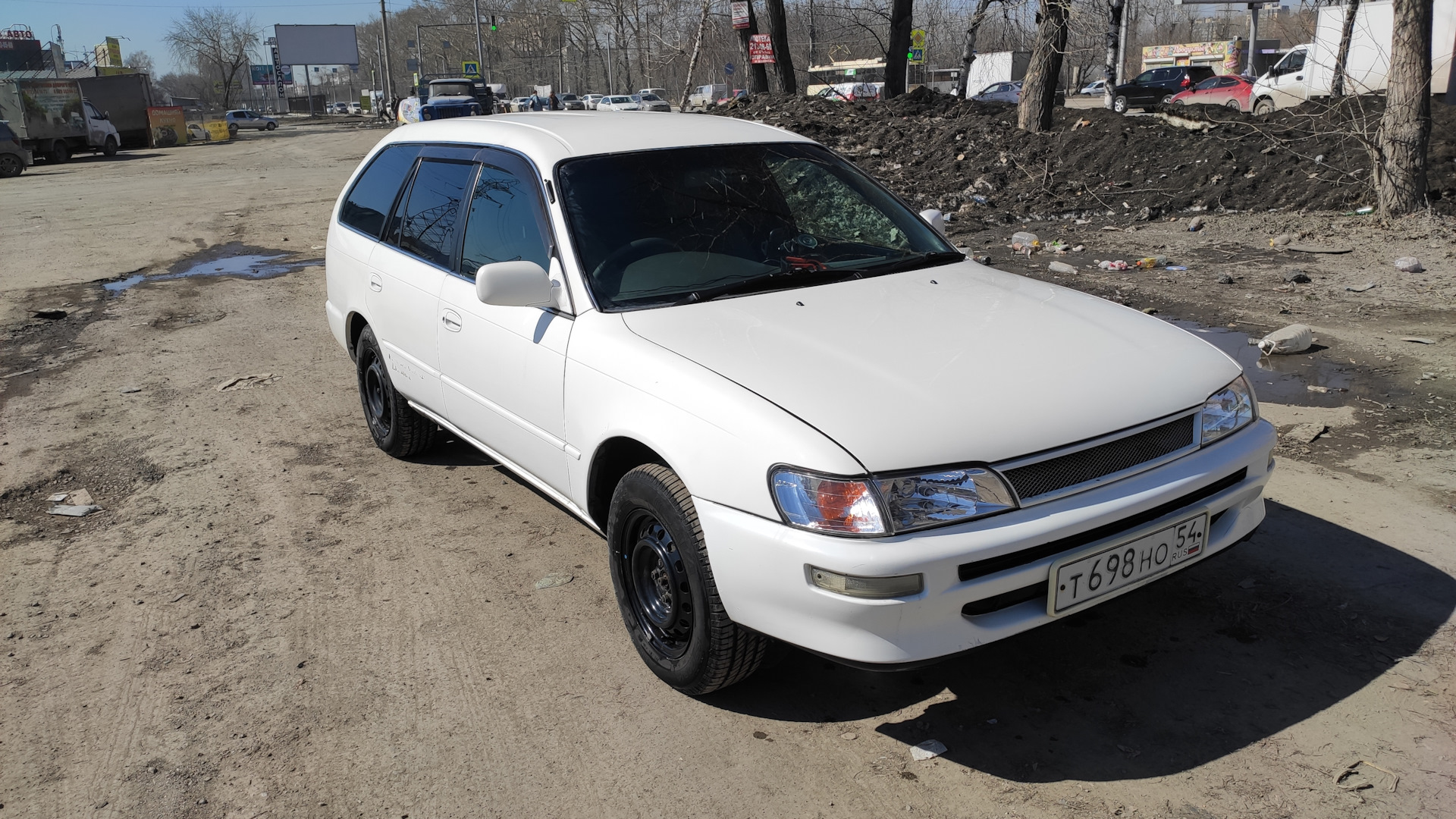 Toyota corolla ae104 4wd.