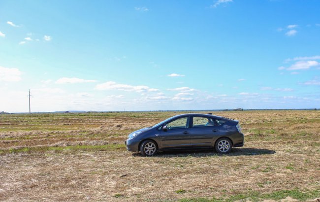 Toyota prius 2008 год.