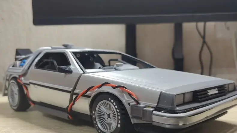 Назад в будущее: тест на знание истории и особенностей DeLorean DMC-12