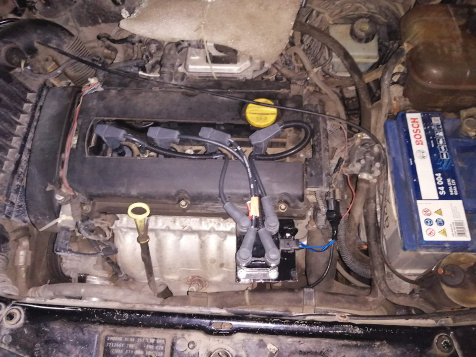 Opel Astra H: замена модуля зажигания